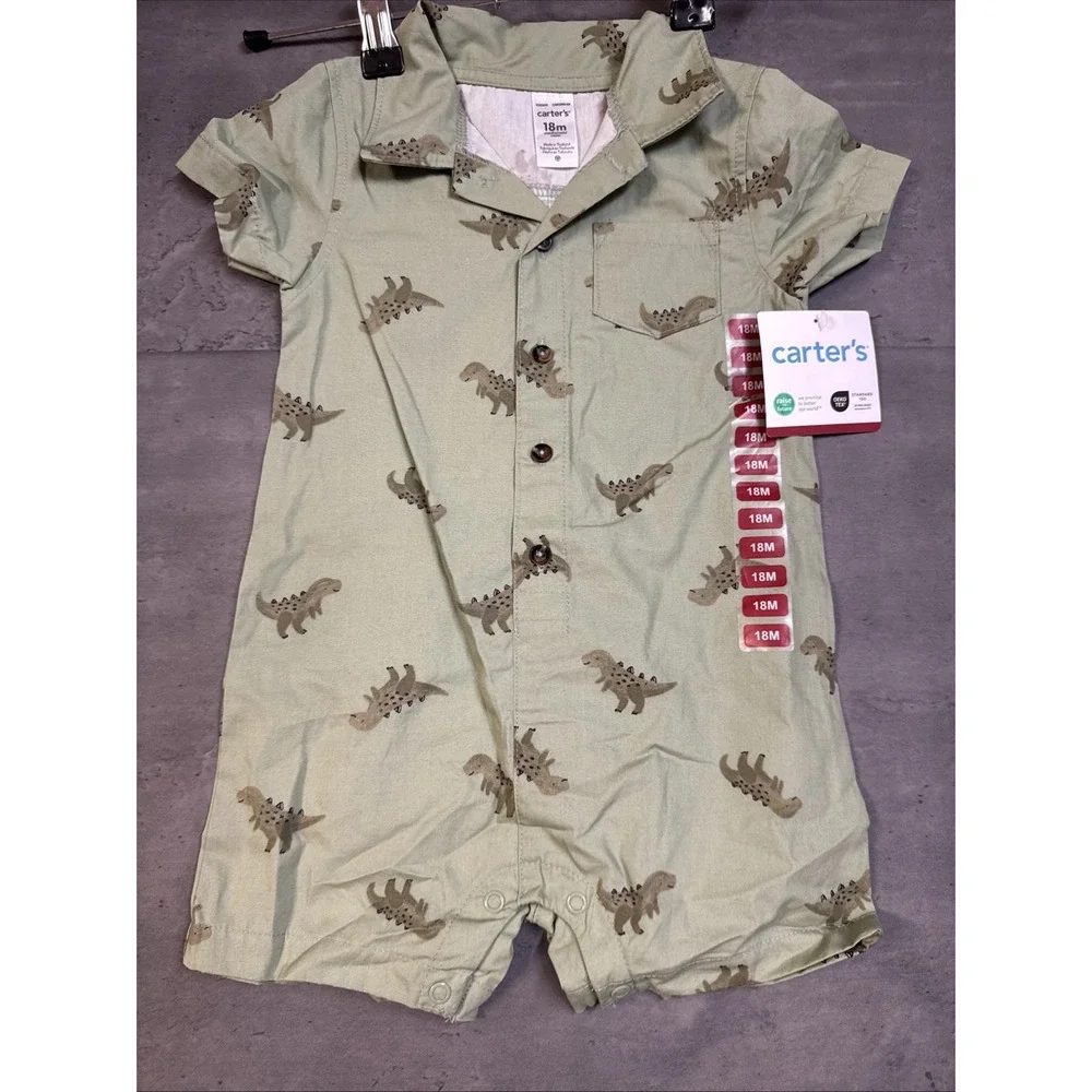 NWT dinosaur print short-sleeve button-front romper Boys 18m